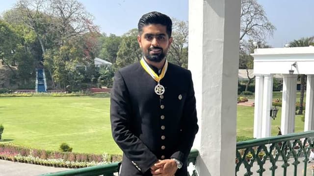 Babar becomes the youngest cricketer receives the civilian award ‘Sitara-e-Imtiaz’