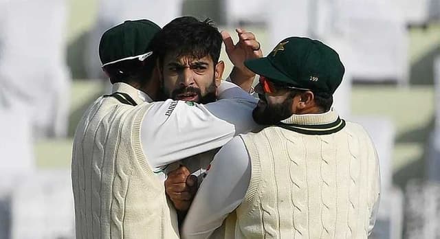 He shouldn't play Tests because he's not that trained" - Aaqib Javed makes a big statement on Haris Rauf