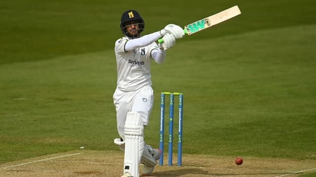 Hasan Ali smashes sensational half-century in county cricket