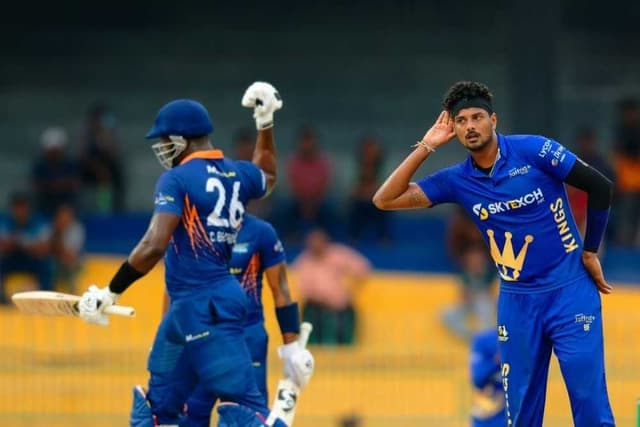 Jaffna Kings Beats Kandy Falcons and qualify for final of LPL