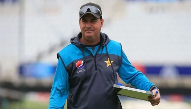Mickey Arthur officially appointed as Director of Pakistan team