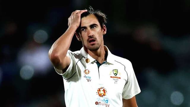 Starc sent for a scan after sustain a finger injury on Boxing Day Test