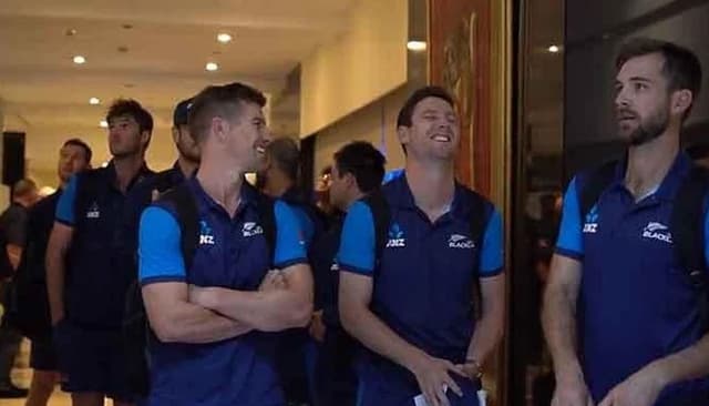 New Zealand squad arrive in Pakistan for limited-over series
