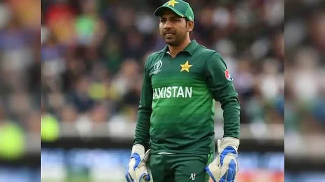 Sarfaraz should be included in ODI squad, says Shoaib Malik