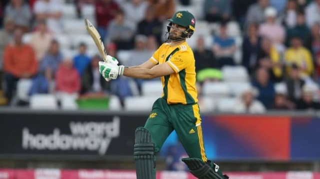 Shaheen Afridi hits 4 sixes in an over against Michael Bracewell in T20 Blasts