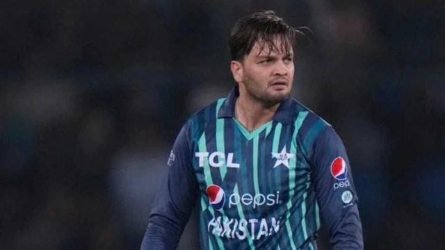 Sydney Thunder signs Usman Qadir to step up in Spin Attack