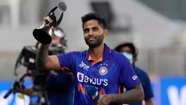Suryakumar Yadav should play in all three formats, says Raina