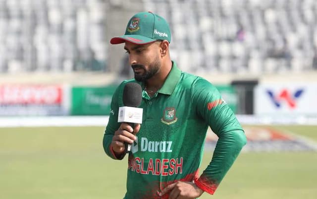 Live: Bangladesh elect to bowl first, Taskin returns
