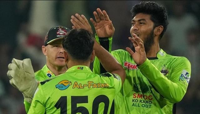 Rishad Hossain takes one wicket, but Karachi clinch late win over Lahore