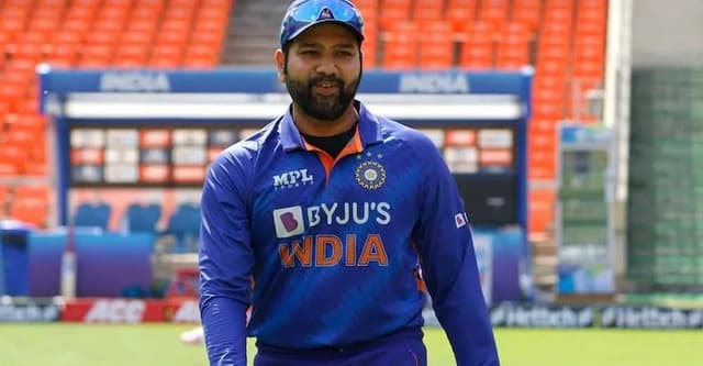 Rohit Sharma shares a special heartwarming note for fans for the completion of 15 years in international cricket