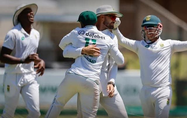 Corbin Bosch and Kwena Maphaka get maiden call-ups as South Africa name squad for Pakistan Tests 