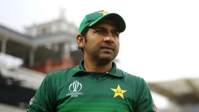 Sarfaraz Ahmed Provides Clarification on Retirement Declaration