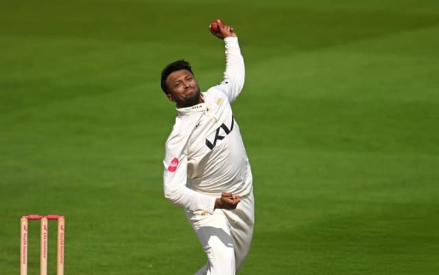 Shakib Al Hasan banned from bowling in ECB tournaments