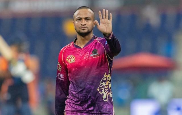 Bangla Tigers shine despite Shakib’s struggles, Livingstone leads the charge