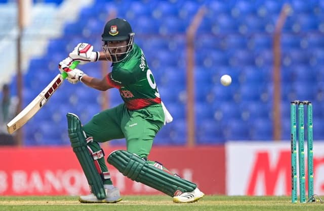 I don't feel that 50, 60, or 70 runs is a good standard, I bat thinking about a hundred: Shanto