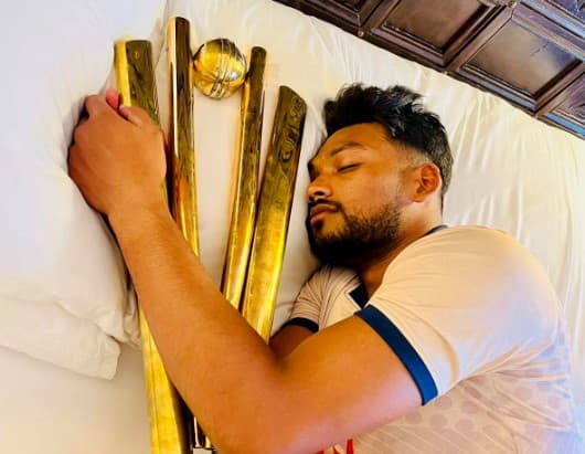 Shanto responds to criticism over sleeping with Pakistan series trophy