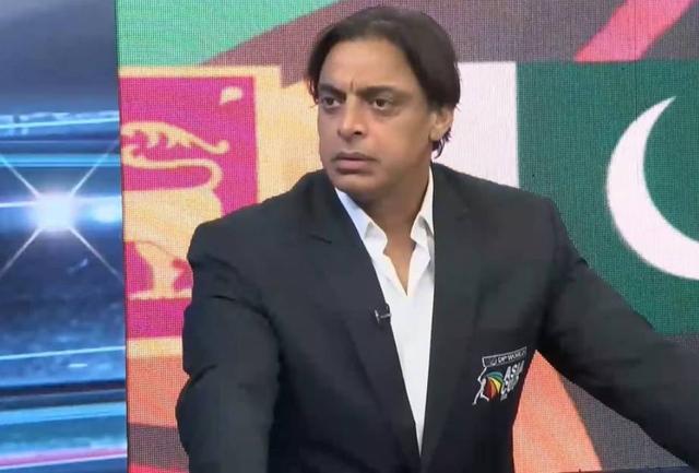 Shoaib Akhtar reacts after Team India ignore handshake with Pakistan