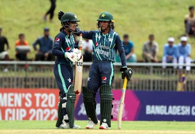 Bangladesh suffer 9-wicket defeat against Pakistan