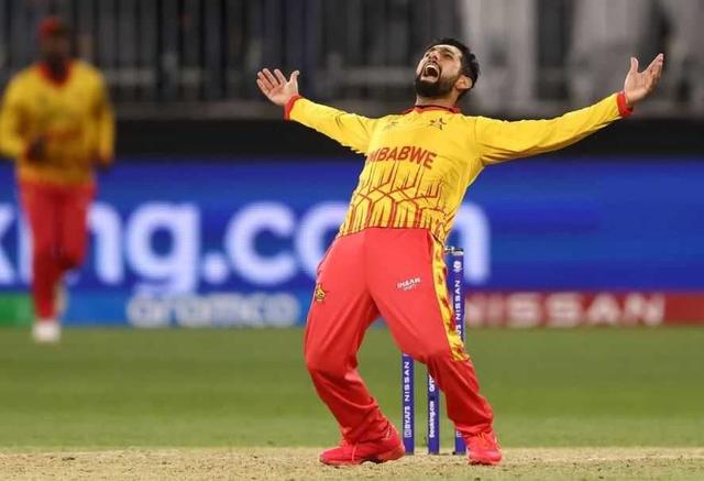 Mohammad Rafique suggests Bangladesh cricketers to learn 'professionalism' from Sikandar Raza