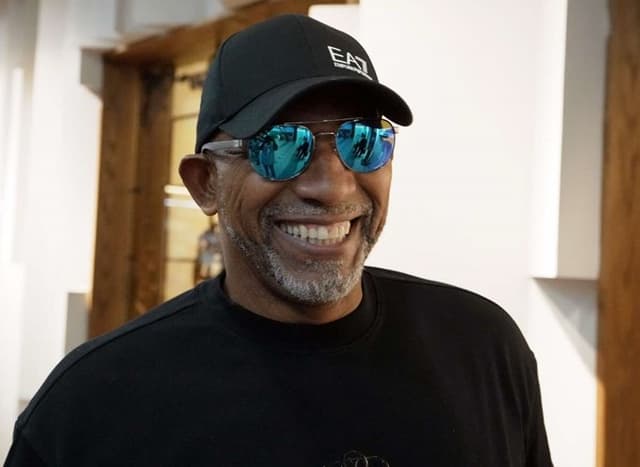 Phil Simmons arrives in Dhaka just a day after appointment as Bangladesh head coach
