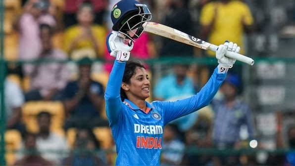 Adelaide Strikers rope in Smriti Mandhana for a three-year deal 