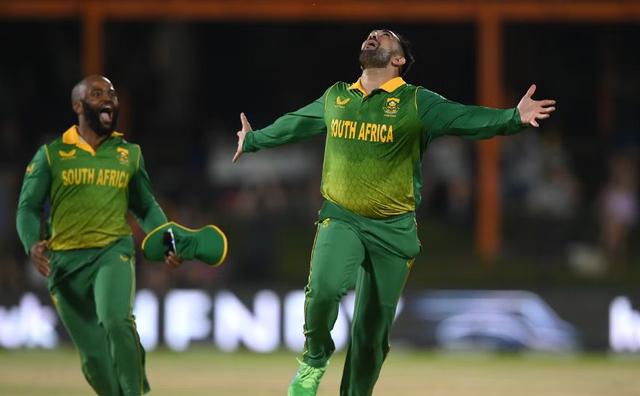 South Africa seal stunning 27-run victory against England 