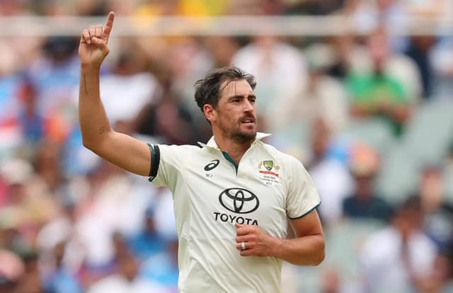 Mitchell Starc equals Pedro Collins’ unique record with Jaiswal dismissal