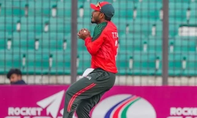 Tanzid Hasan Tamim takes five catches to set world record in T20Is