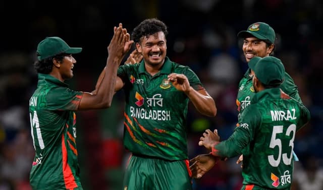 Ian Bishop applauds Bangladesh bowlers' performance