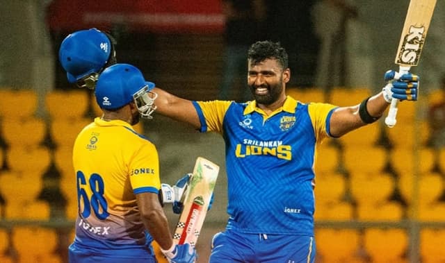 Thisara Perera smashes six sixes in an over for the second time