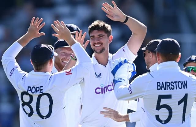 Josh Tongue keeps his place as England announce Ashes squad for first two Tests