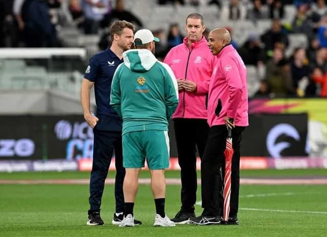 Rain wins again at MCG as Australia and England share points