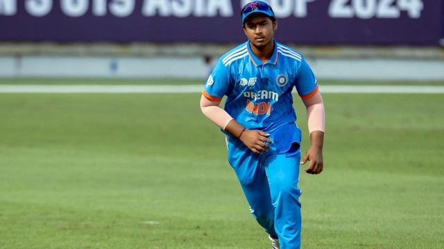 Former Pakistani Bowler Doubts Vaibhav Suryavanshi’s Age After Massive Six