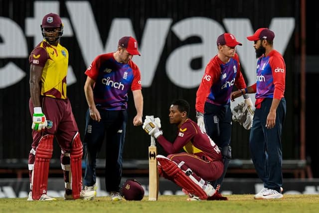 England win second T20I despite late West Indies scare