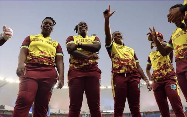 West Indies thrash England to make it through the semifinals 