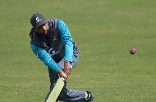 Pakistan selectors Yousuf, Razzaq to serve as coach in New Zealand T20Is