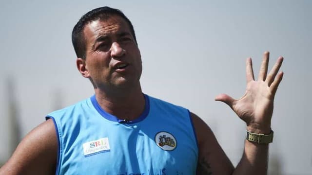 Adam Hollioake appointed as Kent head coach