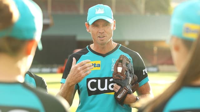 Ashley Noffke Step Down as Pakistan's Bowling Coach after Asian Games 2026