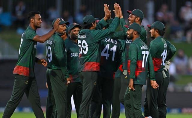 Live: Bangladesh bowl first, Litton Das misses out due to injury