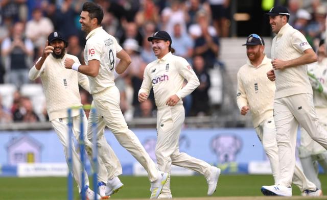 England take steady start after India bowled out for 78