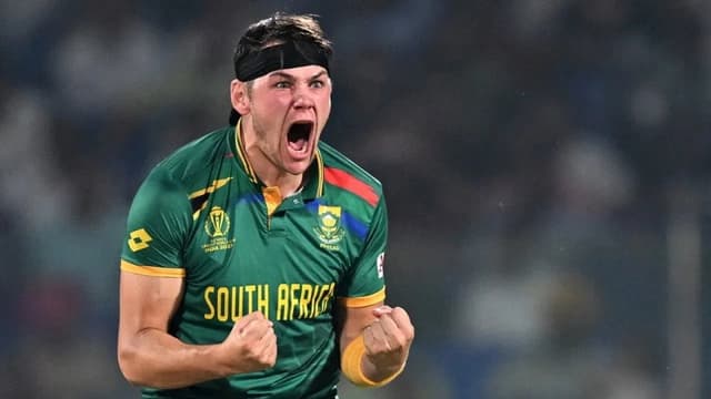 South African Pacer Gerald Coetzee Suffers Injury Ahead of Champions Trophy 2025
