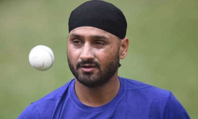 Harbhajan Singh criticized India pitches for Test cricket