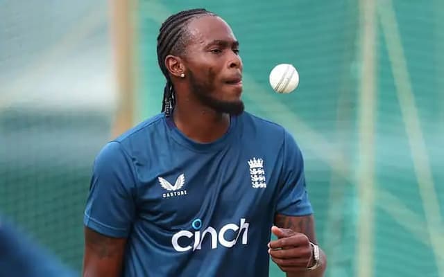 Reveld: Jofra Archer Misses Out on IPL 2025 Mega Auction to Focus on Test Return