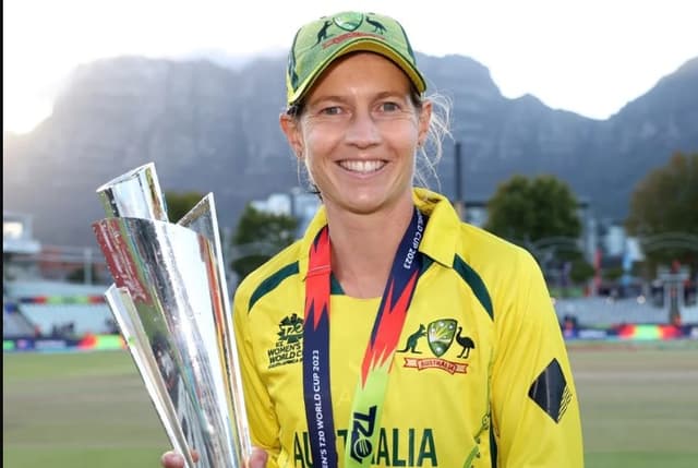 Meg Lanning announces shock retirement from international cricket