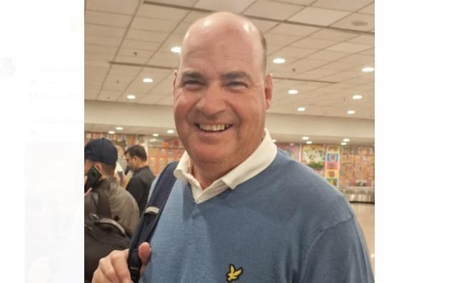 Mickey Arthur arrives in Pakistan to join Pakistan team