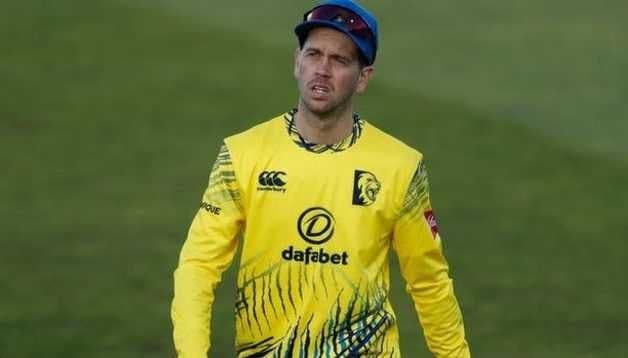 County Cricket: Nathan Sowter signs one-year contract deal with Durham