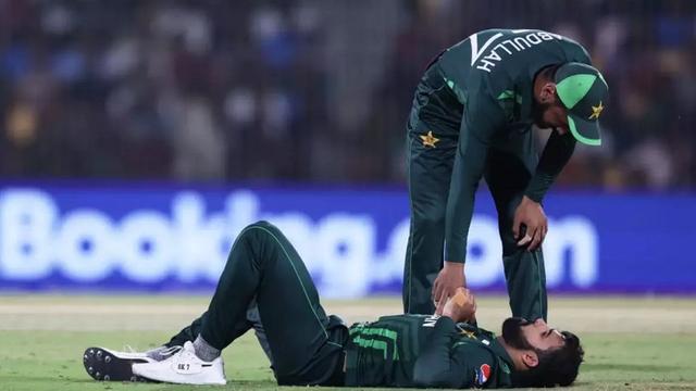 PCB provides update on Shadab Khan's injury