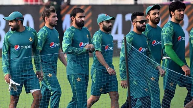 Qualification Scenarios, How can Pakistan qualify for semi final
