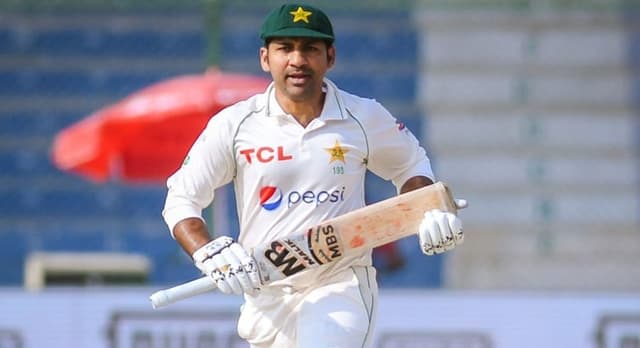 Sarfaraz Ahmed achieves milestone in Test cricket