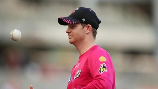 Steve Smith will return to Sydney Sixers for the BBL 13